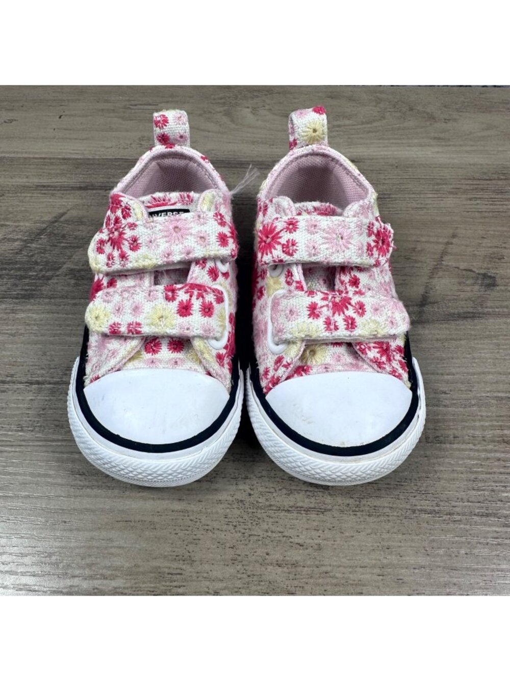 Converse Toddler All Star Floral Print Velcro Sneakers Size 5 Pink & White